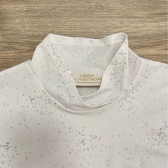 LINDA LUNDSTRÖM White Mock Neck‎ Short Sleeve Rhinestone Embellished Top M - Picture 6 of 6